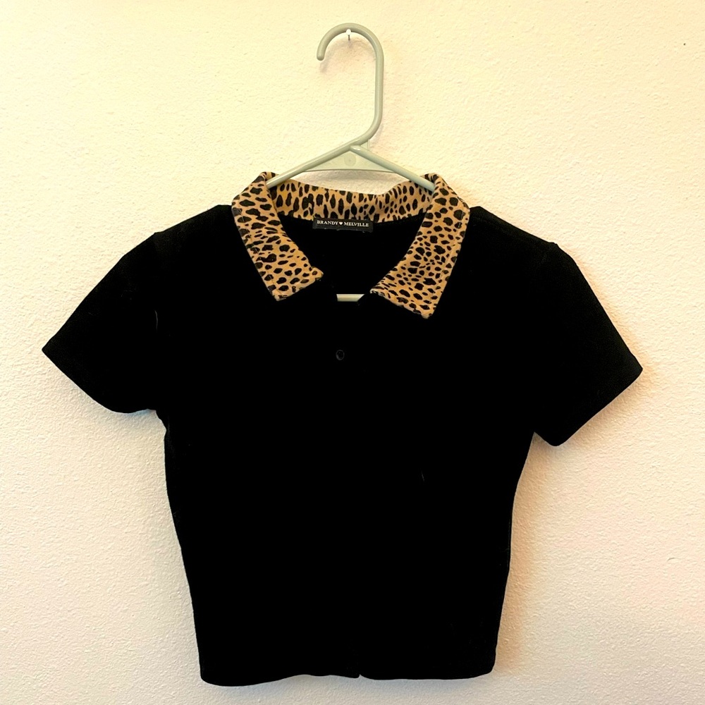 Brandy Melville Crop top